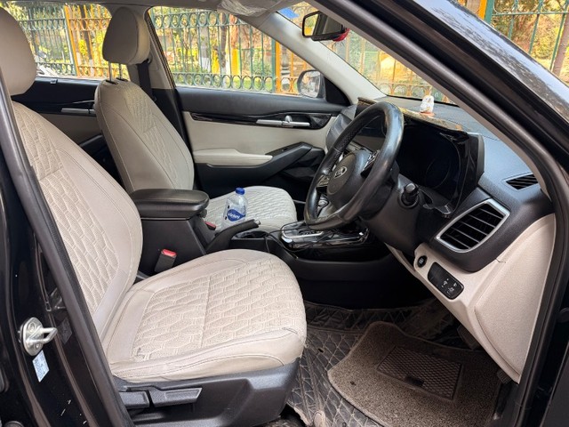 Second-hand 2020 Kia Seltos HTX IVT G for sale in New Delhi-5
