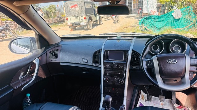 Second-hand 2014 Mahindra XUV500 Sportz for sale in Bhilwara-8