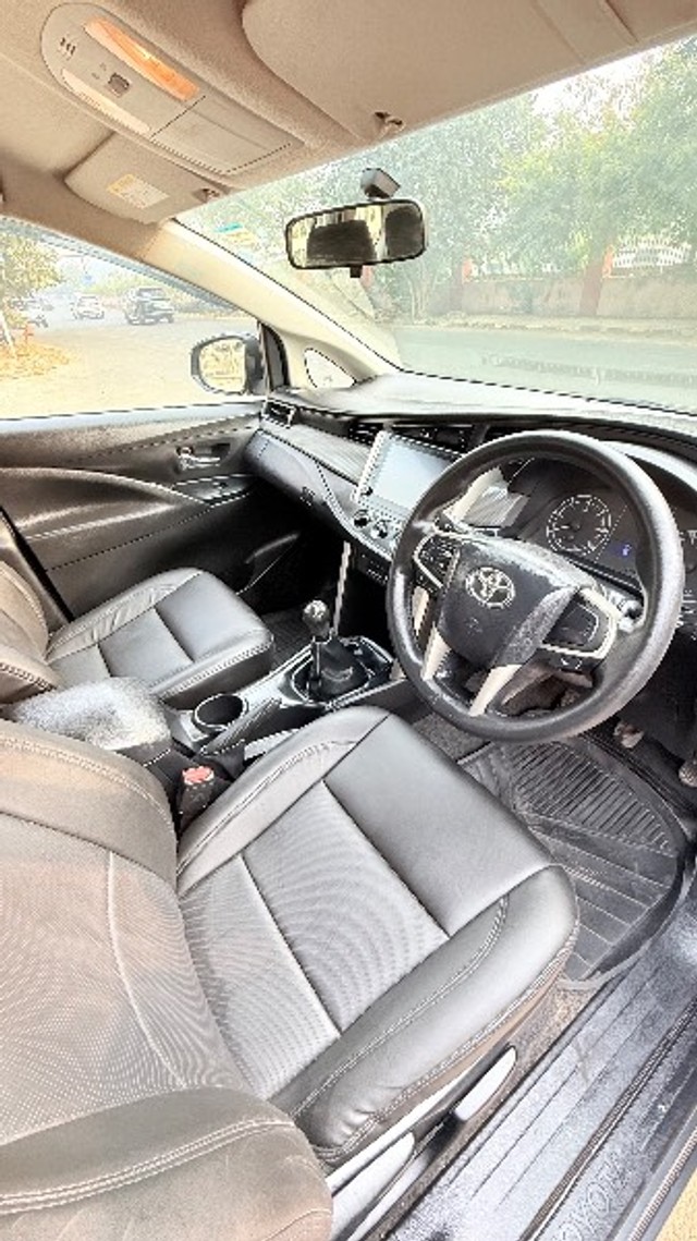 Second-hand 2022 Toyota Innova Crysta 2.4 G 7 STR for sale in New Delhi-7