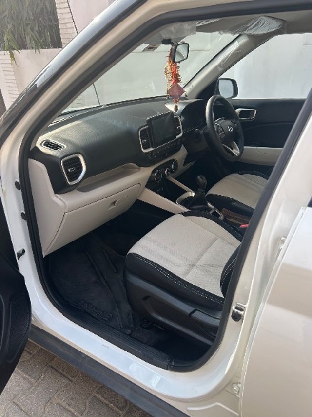 Second-hand 2022 Hyundai Venue S BSVI for sale in Meerut-3