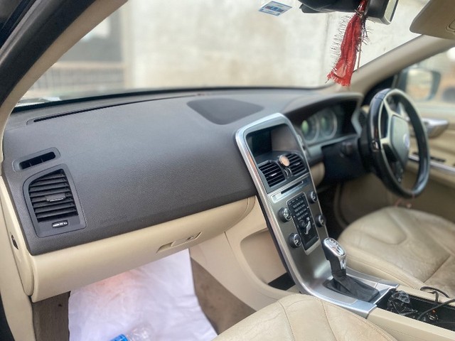 Second-hand 2013 Volvo XC60 D4 KINETIC for sale in Morbi-2