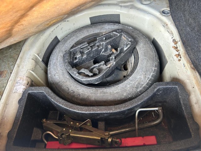 Second-hand 2013 Volkswagen Vento Petrol Trendline for sale in Uttara Kannada-4