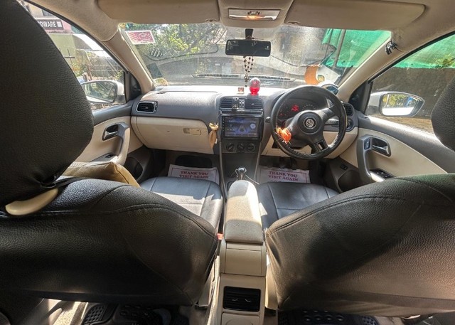 Second-hand 2013 Volkswagen Vento Petrol Trendline for sale in Uttara Kannada-3