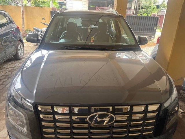 Second-hand 2023 Hyundai Venue SX for sale in Guwahati