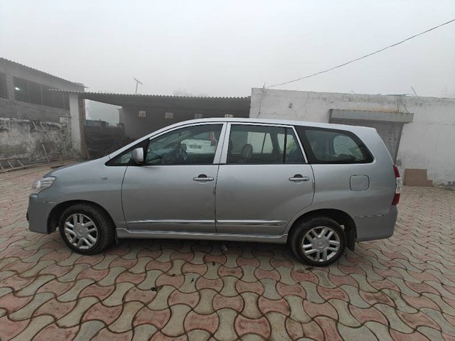 Second-hand 2016 Toyota Innova 2.5 G (Diesel) 7 Seater BS IV for sale in Karnal-3