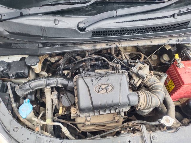 Second-hand 2011 Hyundai i10 Magna for sale in Rajkot-4