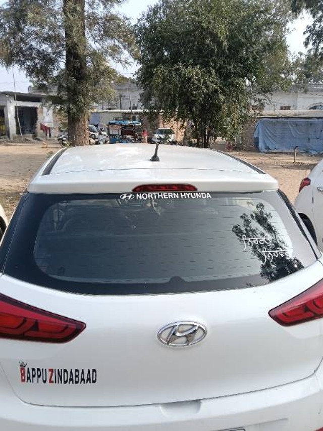 Second-hand 2017 Hyundai i20 Sportz 1.4 CRDi for sale in Ludhiana-1