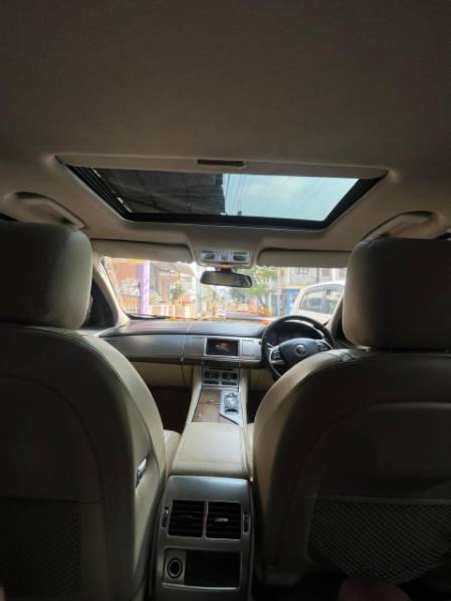 Second-hand 2015 Jaguar XF 2.2 Litre Luxury for sale in Shimoga-4