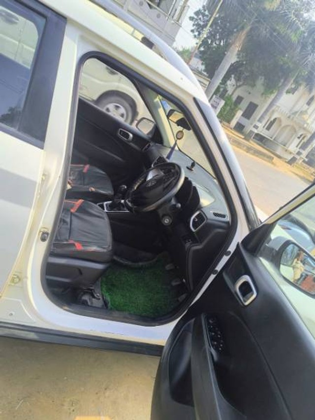 Second-hand 2022 Hyundai Venue S BSVI for sale in Gorakhpur-9