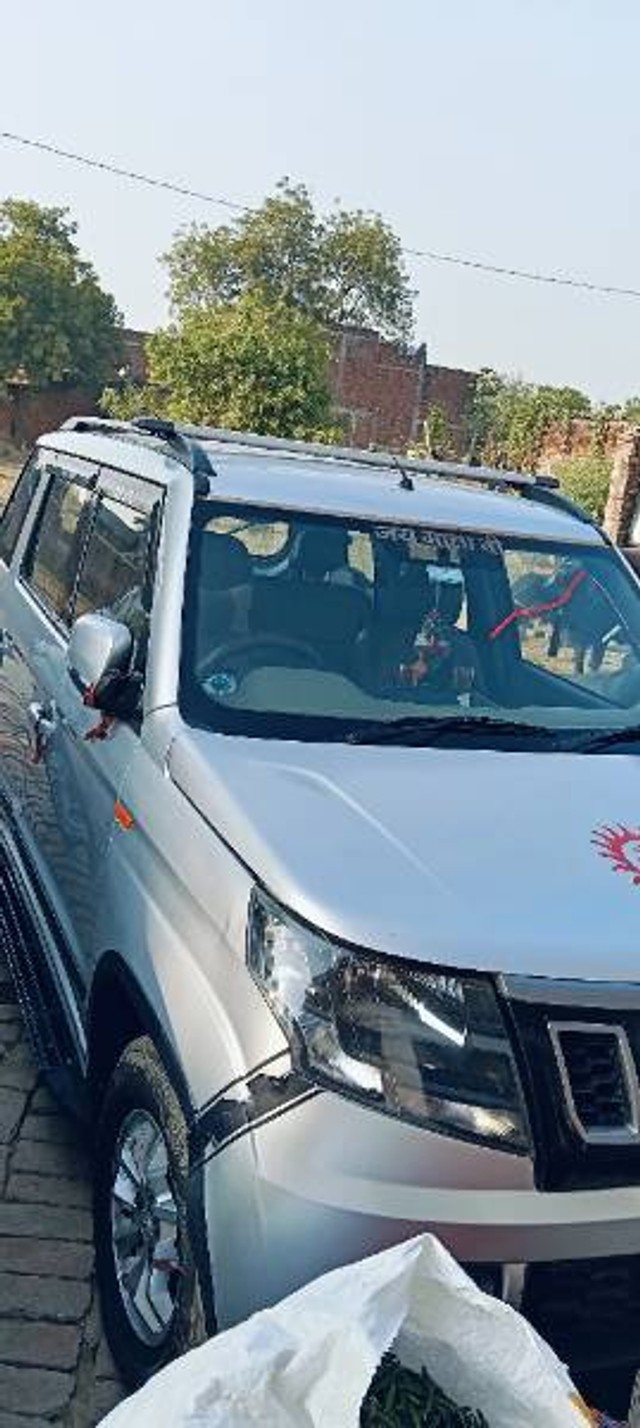 Second-hand 2019 Mahindra TUV 300 mHAWK100 T8 for sale in Fatehpur-0