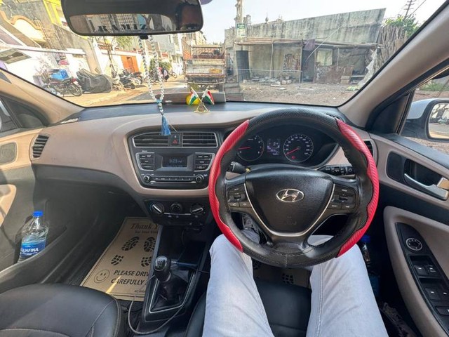 Second-hand 2020 Hyundai i20 Magna BSVI for sale in Rajkot-6