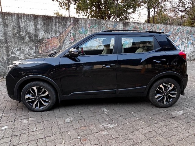 Second-hand 2020 Mahindra XUV300 W8 Option BSVI for sale in Pune-3
