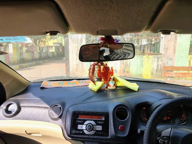 Second-hand 2014 Honda Amaze VX i-Vtech for sale in Raipur-2