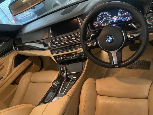 Second-hand 2016 BMW X5 xDrive 30d M Sport for sale in Mumbai-5