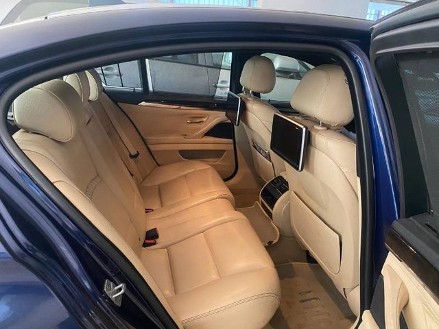 Second-hand 2016 BMW X5 xDrive 30d M Sport for sale in Mumbai-6