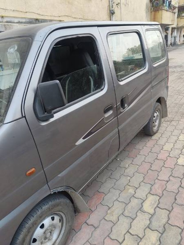 Second-hand 2018 Maruti Eeco 5 Seater AC BSIV for sale in Chikhli-6