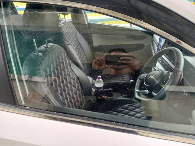 Second-hand 2023 Hyundai i20 Sportz for sale in Seoni-1