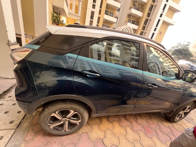 Second-hand 2022 Tata Nexon EV 2022 Max XZ Plus Lux for sale in Noida-2