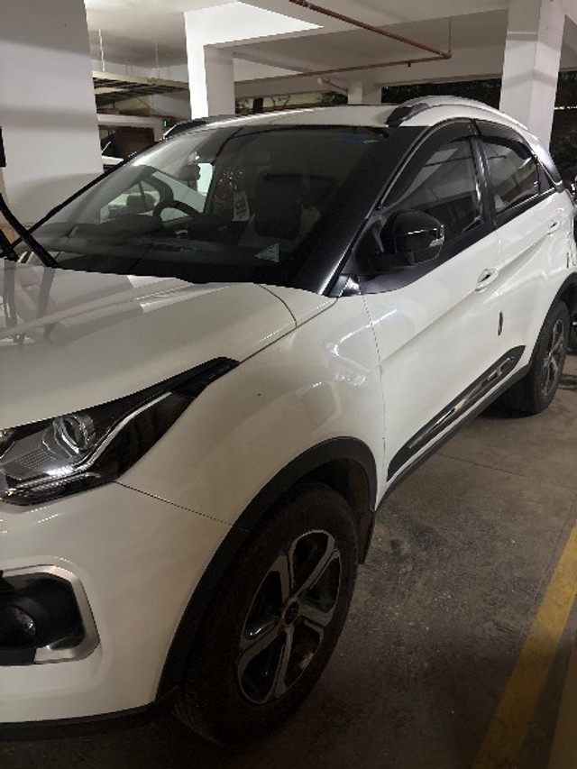 Second-hand 2023 Tata Nexon Creative AMT for sale in Bangalore-4