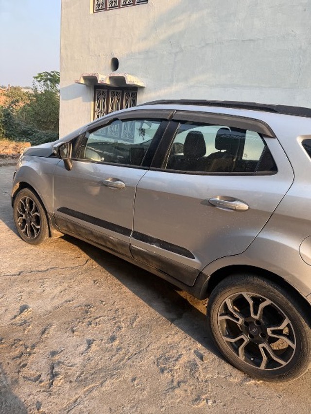 Second-hand 2018 Ford Ecosport 1.5 Diesel Titanium BSIV for sale in Ramnagar-1