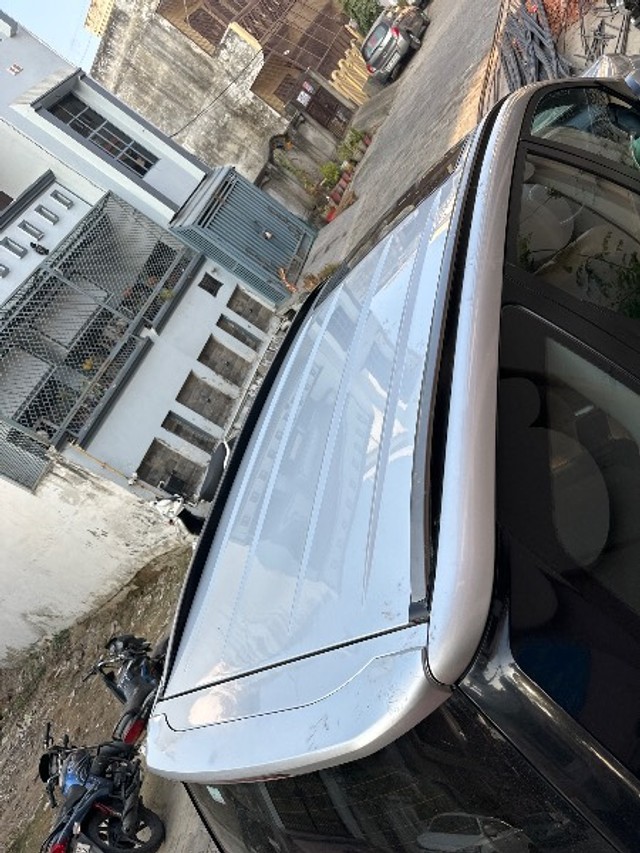 Second-hand 2018 Mahindra XUV500 W11 FWD Diesel for sale in Moradabad-5