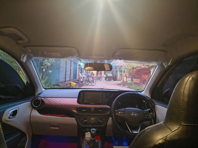 Hyundai Aura SX Second-hand 2024 Hyundai Aura SX for sale in Yavatmal-8