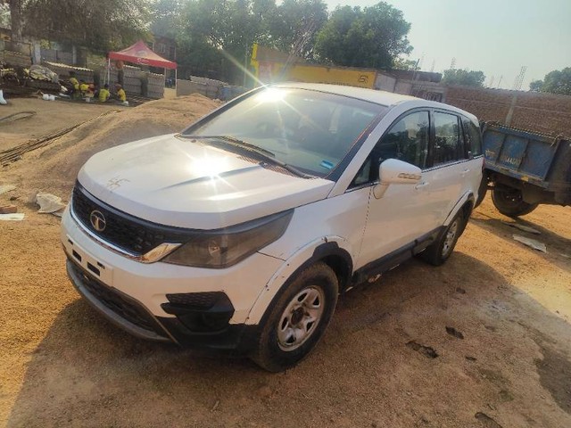 Second-hand 2017 Tata Hexa XM for sale in Bilaspur-4