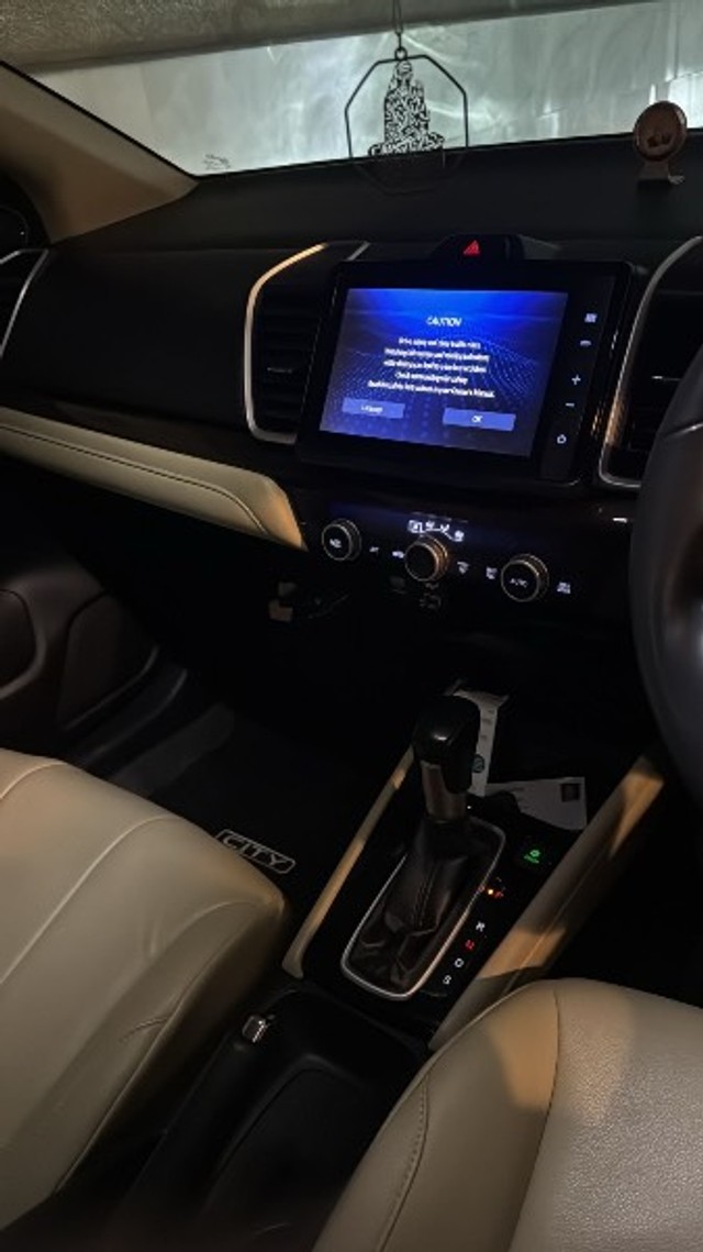 Second-hand 2022 Honda City ZX CVT for sale in Panchkula-7