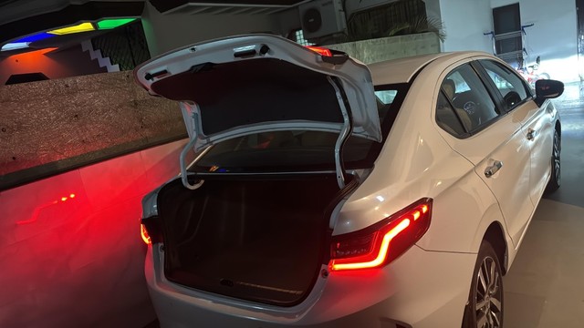 Second-hand 2022 Honda City ZX CVT for sale in Panchkula-6