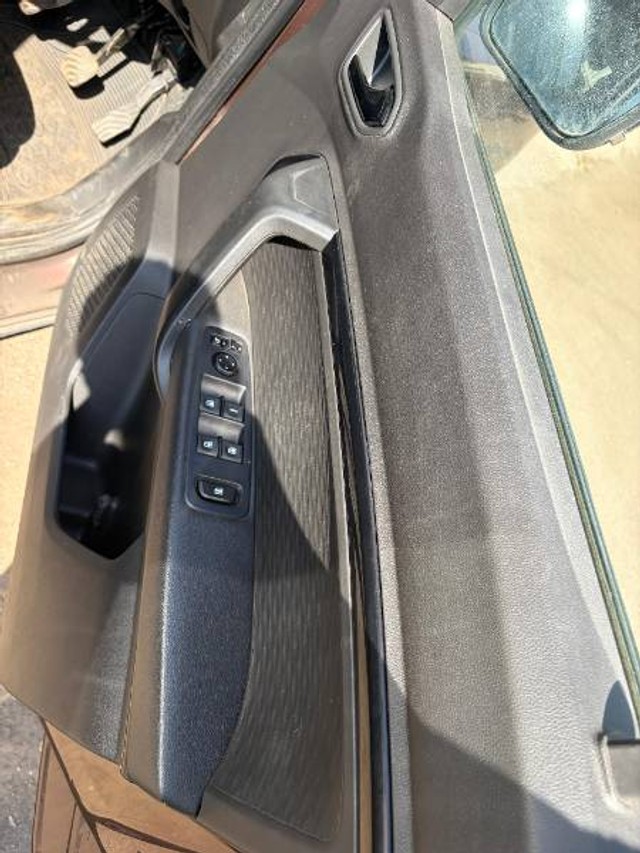 Second-hand 2022 Renault Kiger RXZ for sale in Navi Mumbai-6