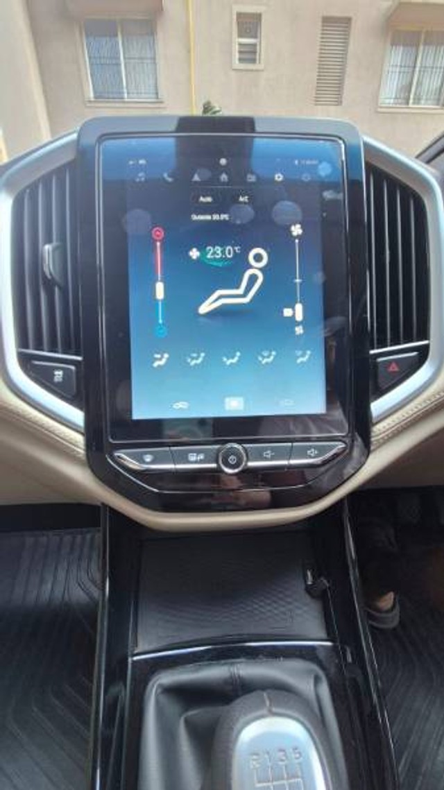 Second-hand 2022 MG Hector Hybrid Sharp MT for sale in Bangalore-14