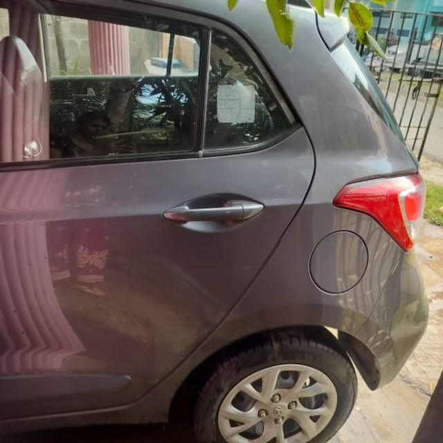 Second-hand 2018 Hyundai Grand i10 1.2 Kappa Sportz BSIV for sale in Chennai-3