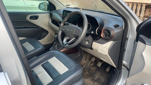 Second-hand 2020 Hyundai Aura S CNG for sale in Khopoli-4