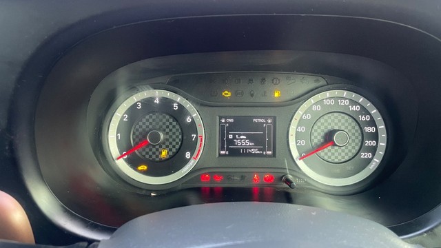 Second-hand 2020 Hyundai Aura S CNG for sale in Khopoli-5