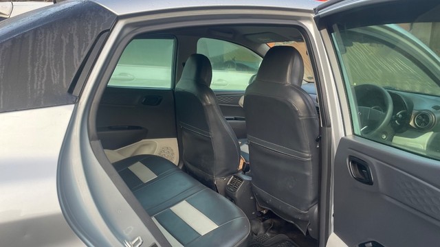 Second-hand 2020 Hyundai Aura S CNG for sale in Khopoli-2