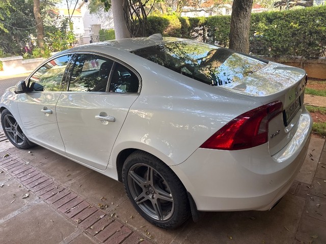 Second-hand 2015 Volvo S60 D4 Momentum BSIV for sale in Bangalore-1