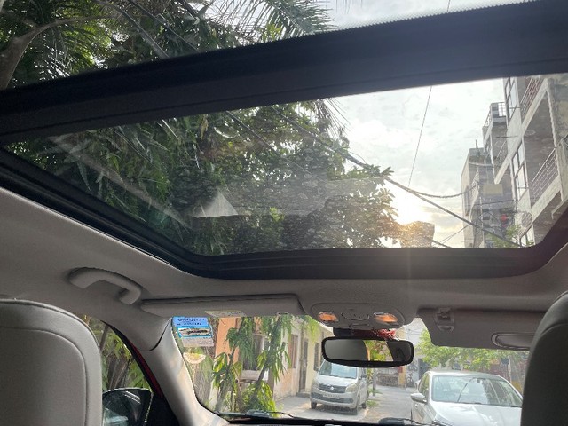 Second-hand 2021 Jeep Compass 1.4 Limited Opt DCT BSVI for sale in New Delhi-2