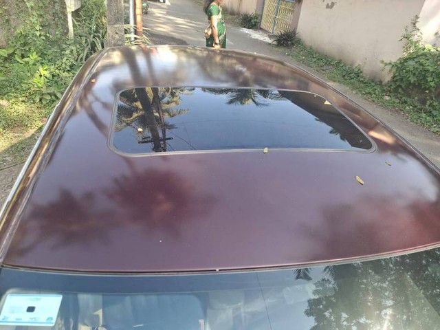 Second-hand 2011 Skoda Superb Elegance 2.0 TDI CR AT for sale in Alibag-4