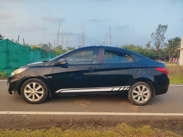 Second-hand 2012 Hyundai Verna 1.4 CRDi for sale in Cuddalore-3