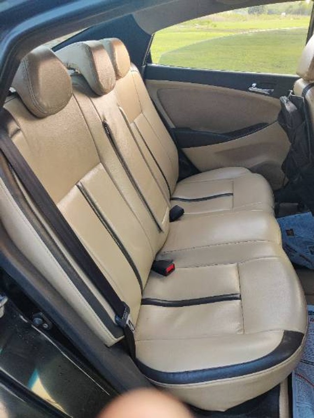 Second-hand 2012 Hyundai Verna 1.4 CRDi for sale in Cuddalore-8