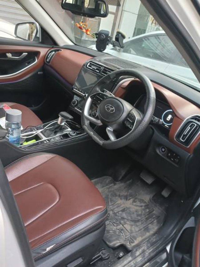 Hyundai Alcazar 1.5 Signature (O) 7-Seater Diesel AT Second-hand 2023 Hyundai Alcazar 1.5 Signature (O) 7-Seater Diesel AT for sale in Lucknow-5