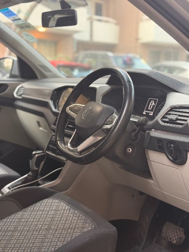 Second-hand 2021 Volkswagen Taigun 1.0 TSI Highline AT BSVI for sale in Gurgaon-1