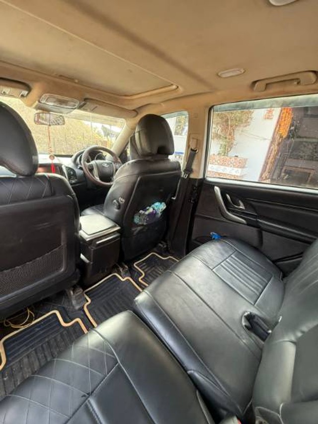 Second-hand 2018 Mahindra XUV500 W11 BSIV for sale in Durg-1