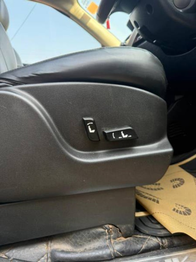 Second-hand 2018 Mahindra XUV500 W11 BSIV for sale in Durg-9