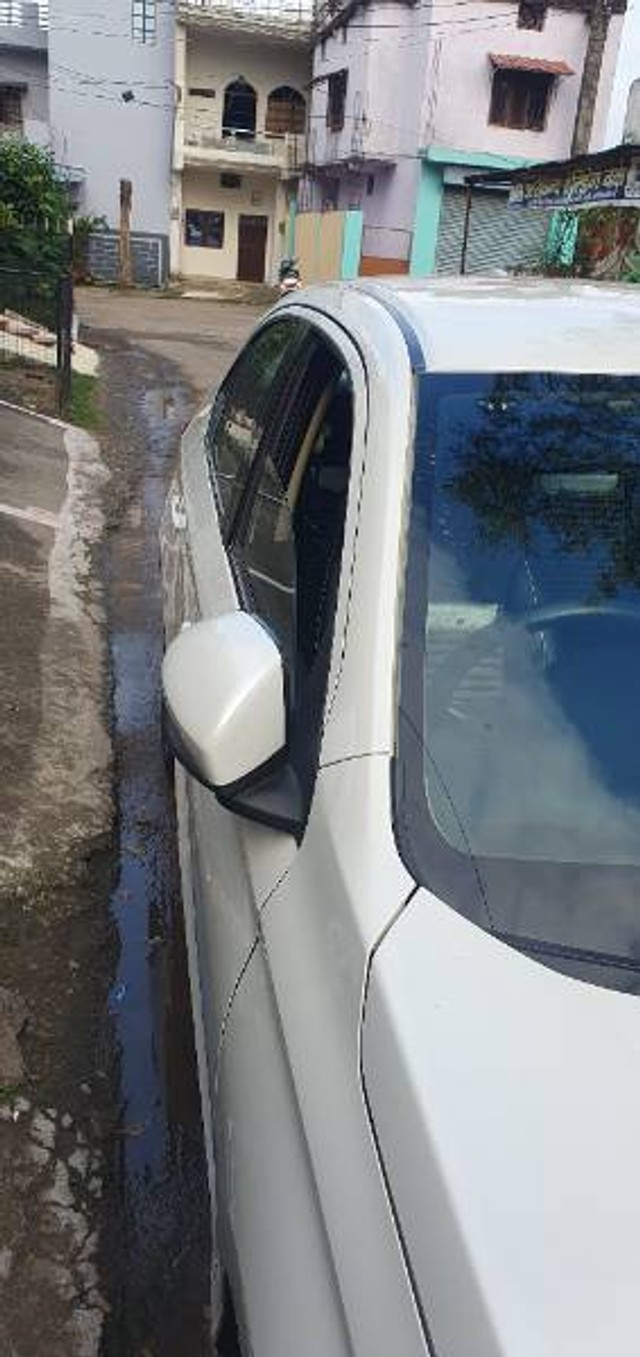 Second-hand 2020 Honda Amaze S CVT Petrol for sale in Jabalpur-5
