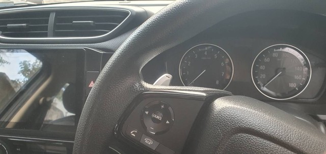 Second-hand 2020 Honda Amaze S CVT Petrol for sale in Jabalpur-6