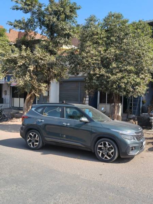 Second-hand 2023 Kia Seltos GTX Plus Turbo DCT for sale in Amreli-1