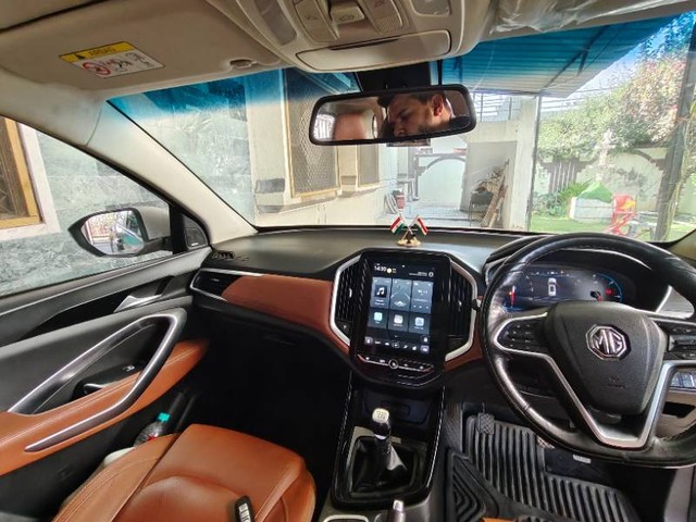 Second-hand 2021 MG Hector Plus Sharp Diesel MT for sale in Gondia-2