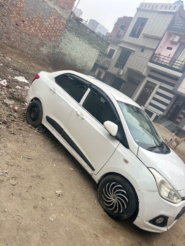 Second-hand 2016 Hyundai Xcent VTVT Plus ABS for sale in Panipat-3