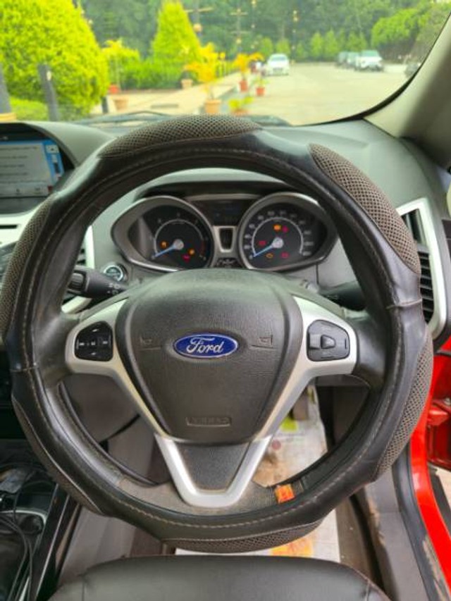 Second-hand 2017 Ford Ecosport 1.5 TDCi Titanium Plus BSIV for sale in Belgaum-5